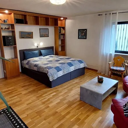 Apartamento Grosszuegige Mit Terrasse Wuerzburg, Zell